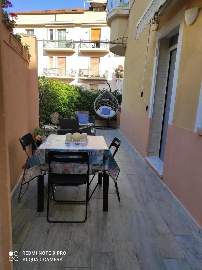 La Casa Dei Gelsomini Apartment Alassio Bagian luar foto